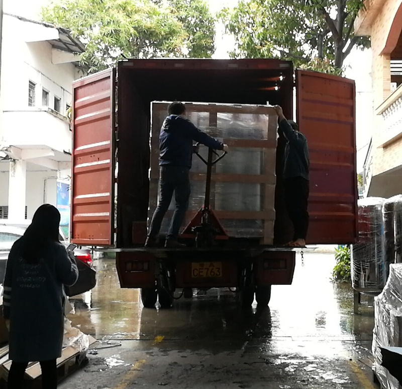 反滲透純水設備包裝出貨